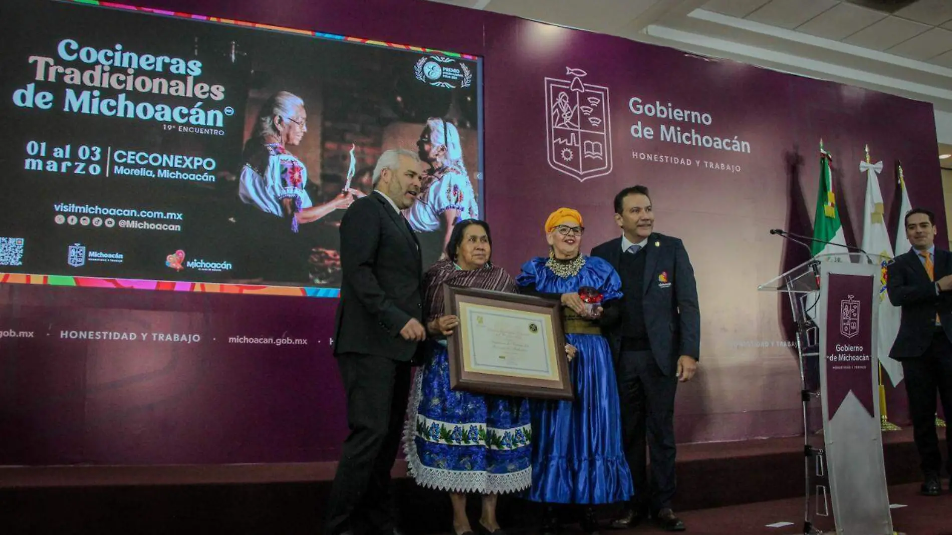 Cocineras ganan premio en España - Alfredo Ramírez Bedolla - Roberto Monroy